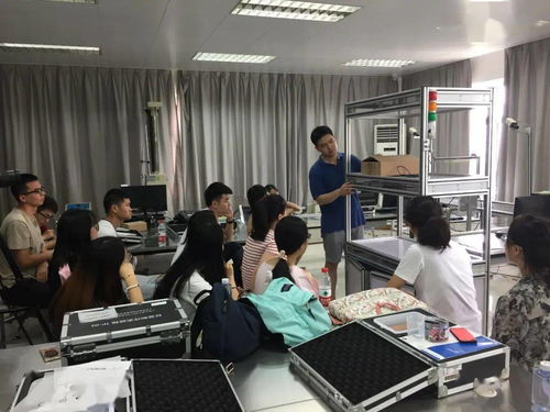 全國首批 上海版專獲批開設人工智能技術服務專業(yè)，鍛造AI時代技術精兵